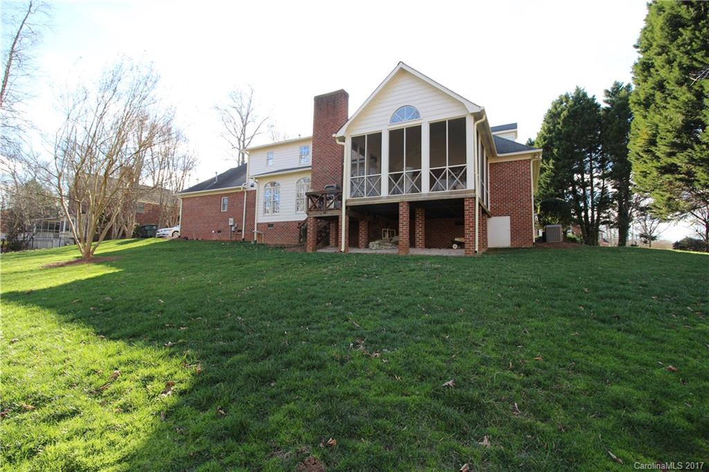 Carriage Downs - Residential