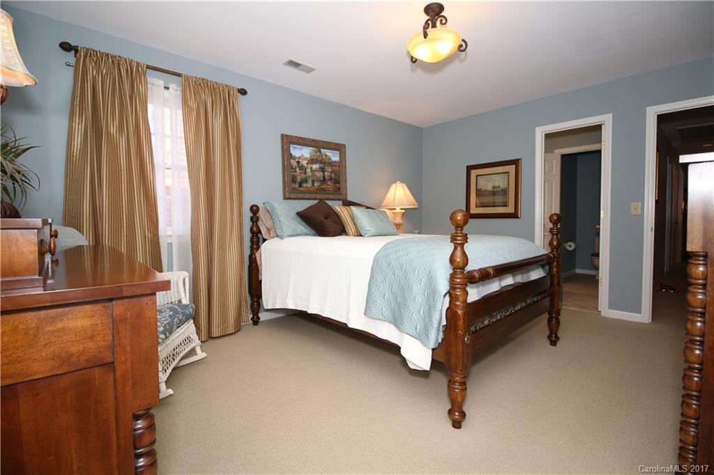 Carriage Downs - Residential