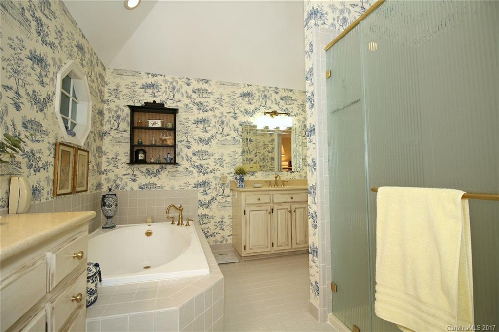 Carriage Downs - Residential