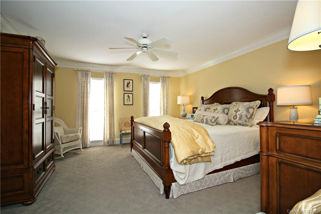 Carriage Downs - Residential