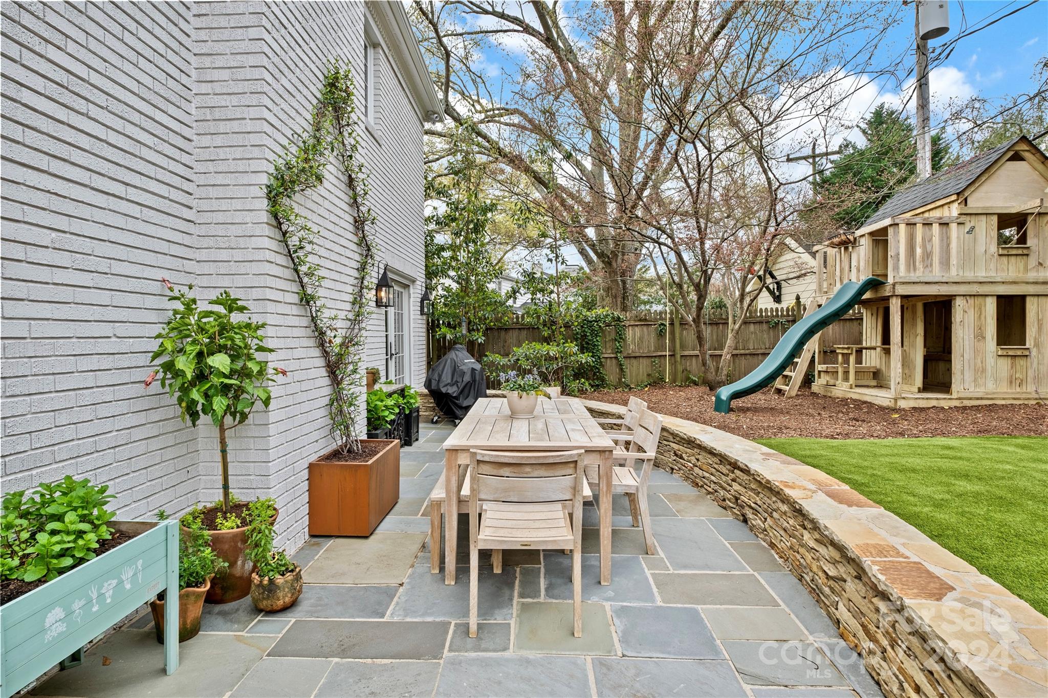 Myers Park - Residential