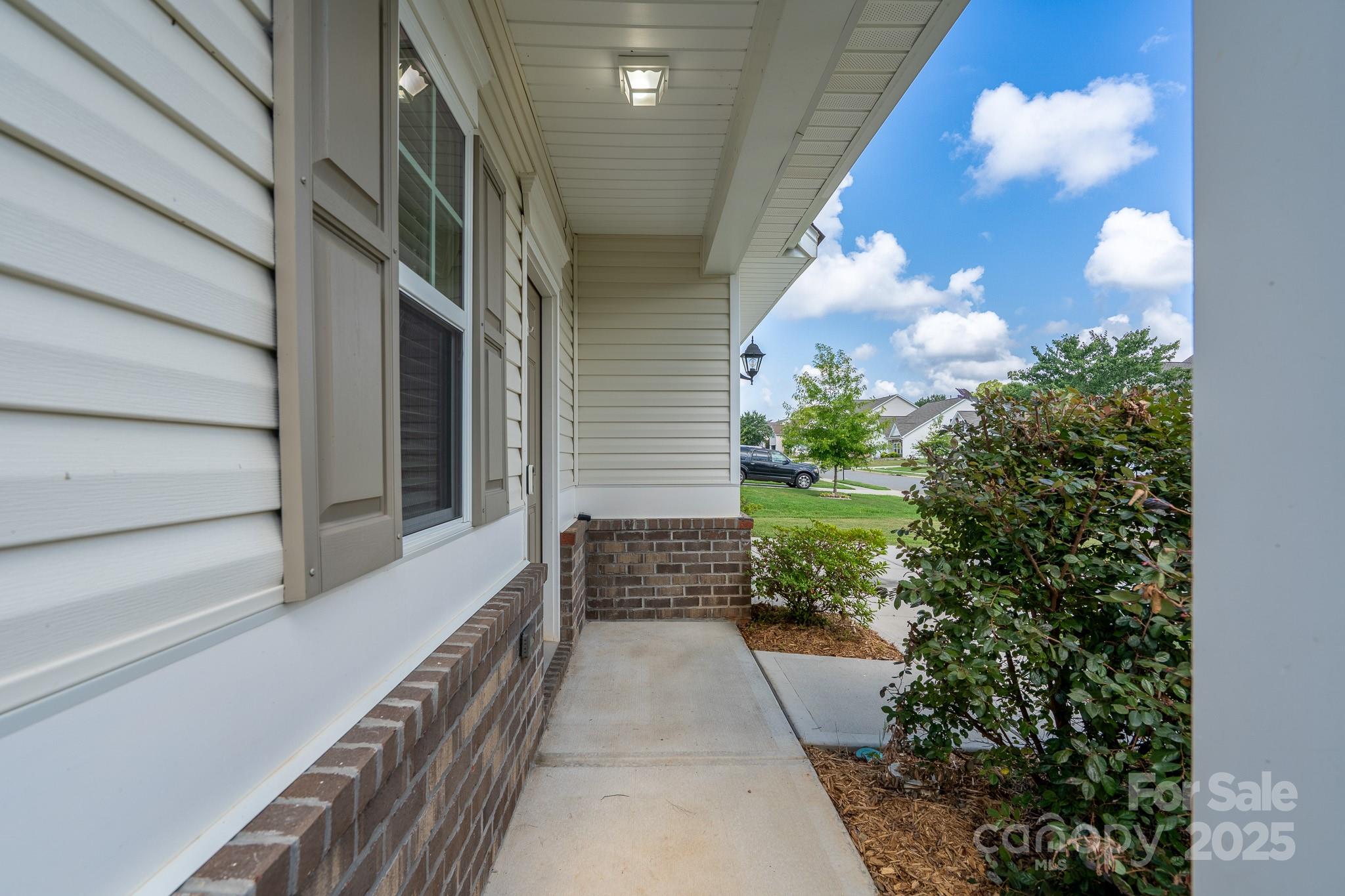 312 Settlers Grove Lane