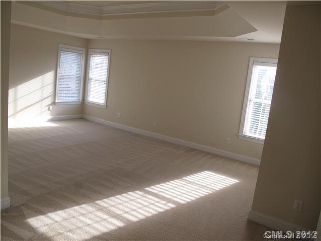 Macaulay - Residential Lease