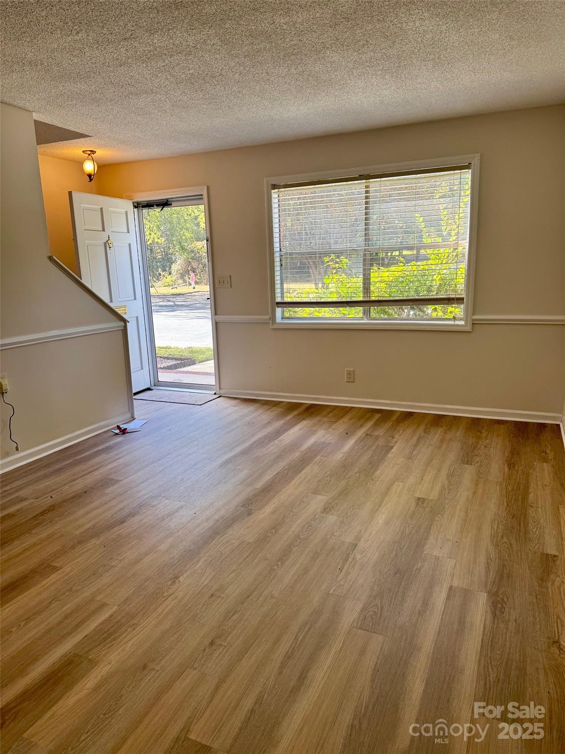 1300 Larchmont Place 107