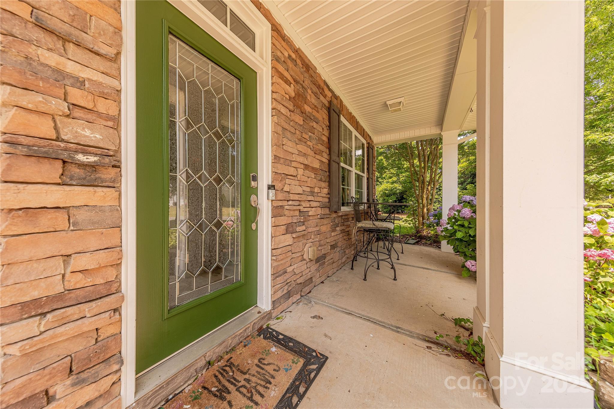 516 Fair Oaks Drive
