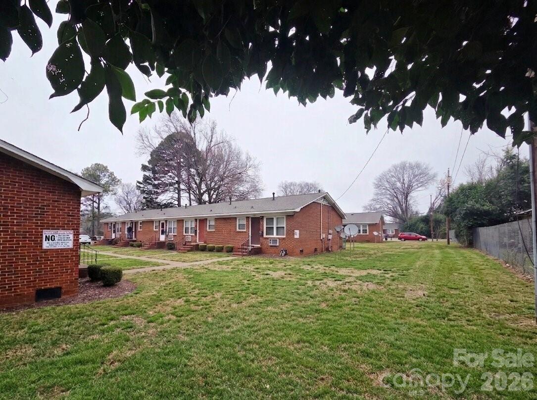 3500 Clearmont Avenue