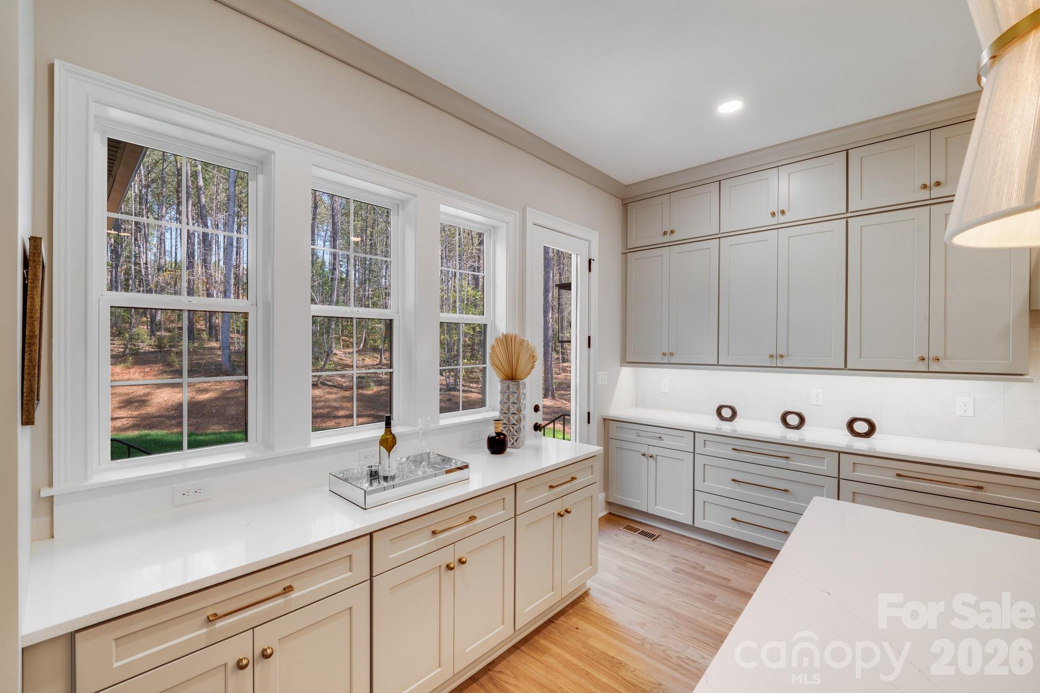 Riverchase Estates - Residential