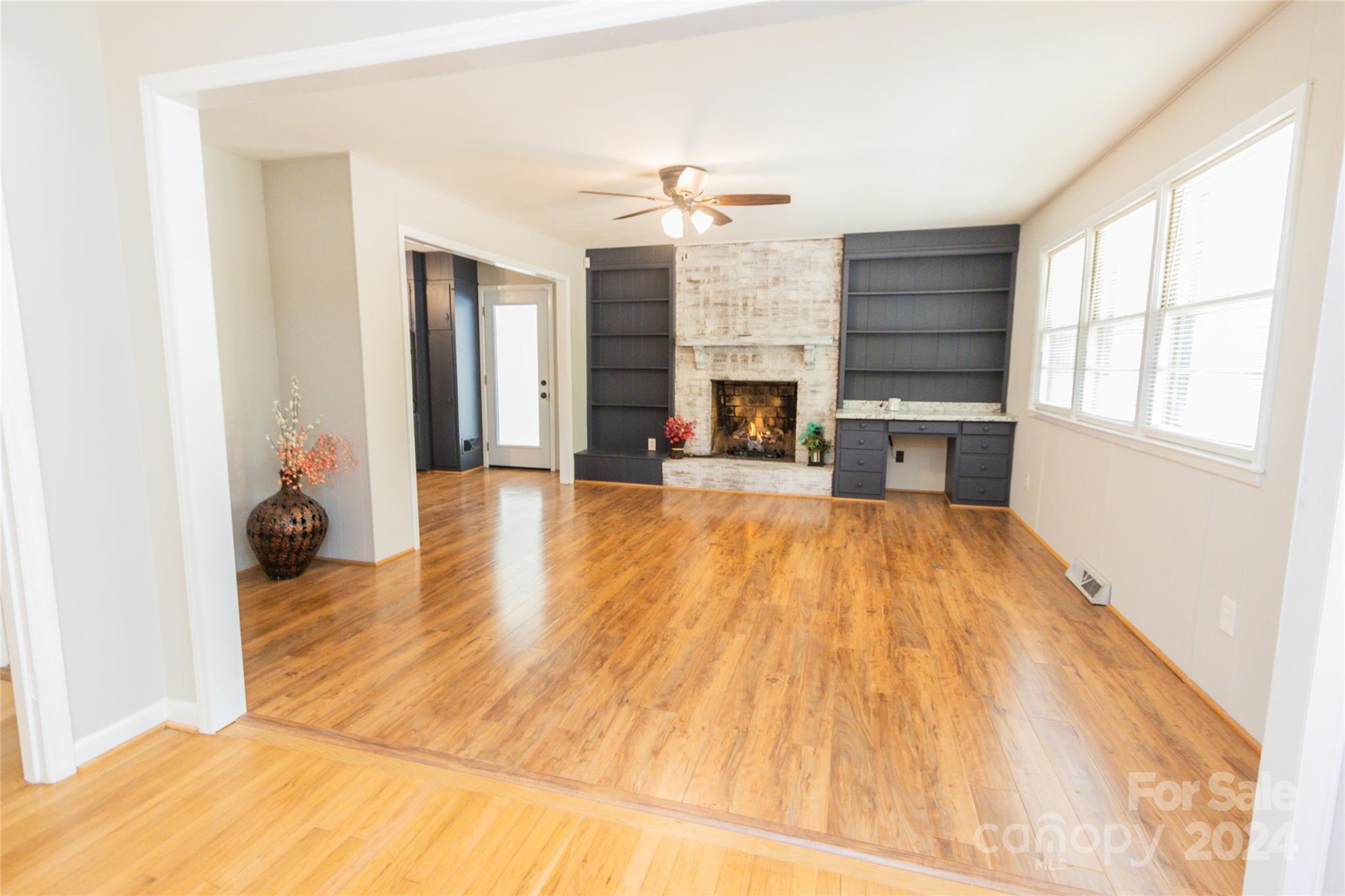 Colonial Heights - Residential