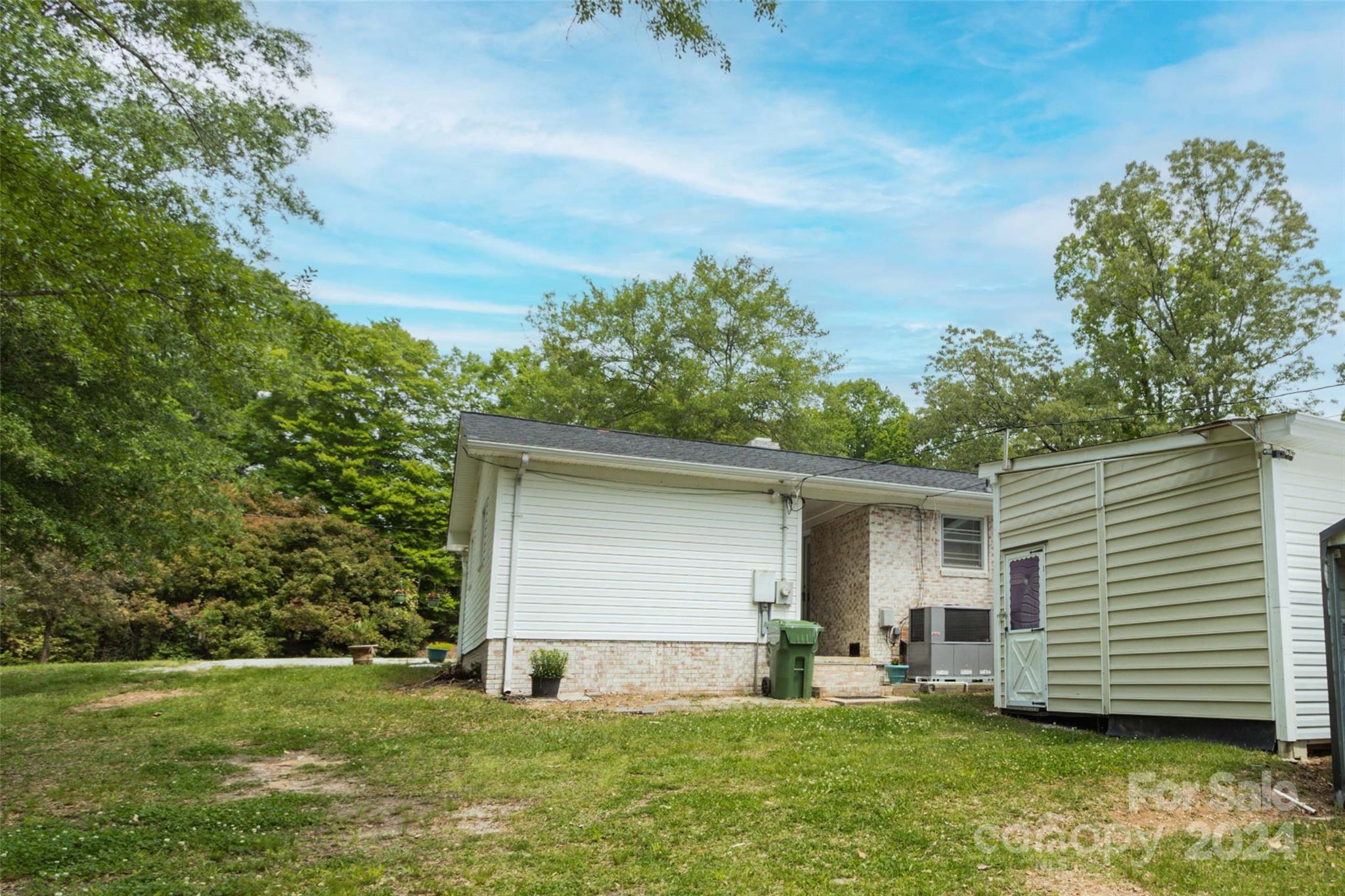 Colonial Heights - Residential