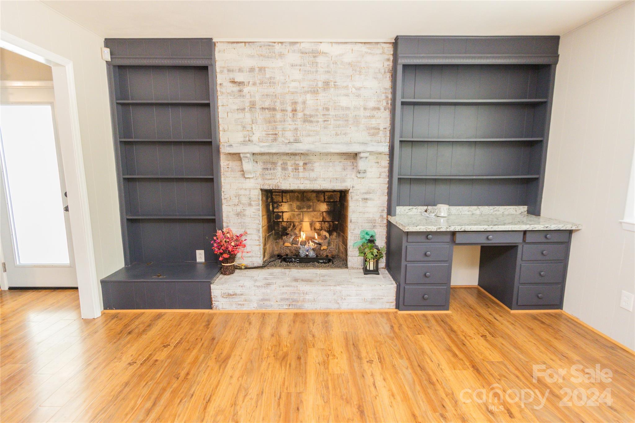 Colonial Heights - Residential