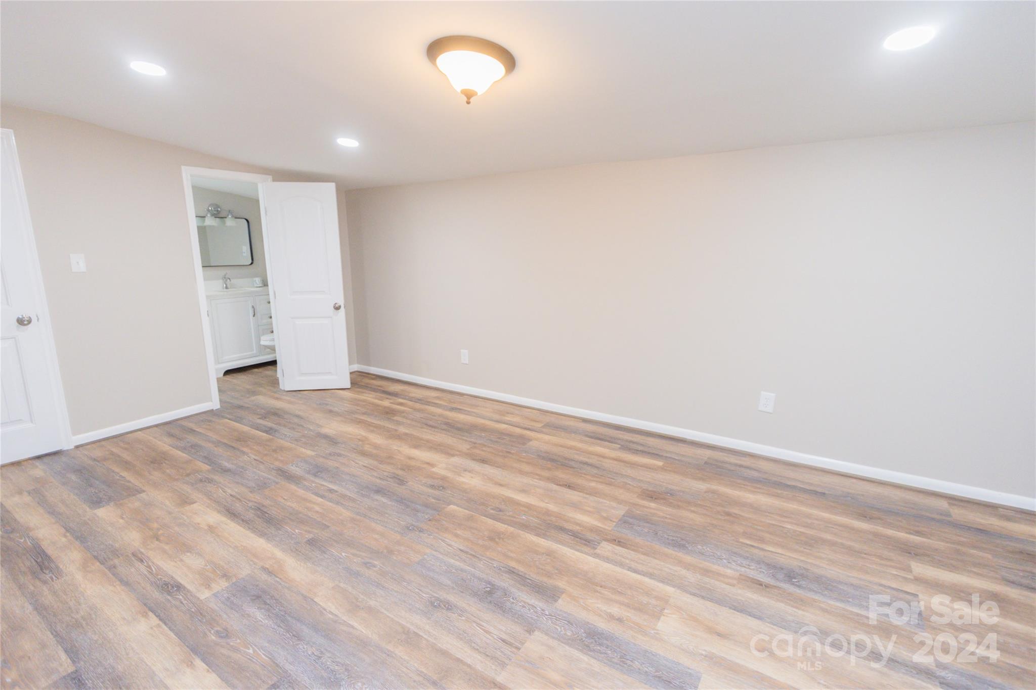 Colonial Heights - Residential