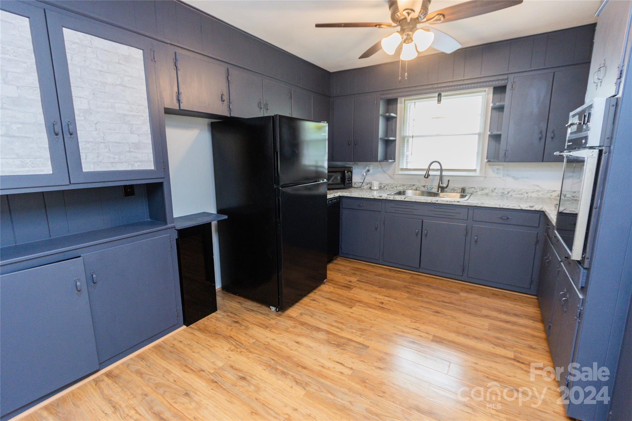 Colonial Heights - Residential