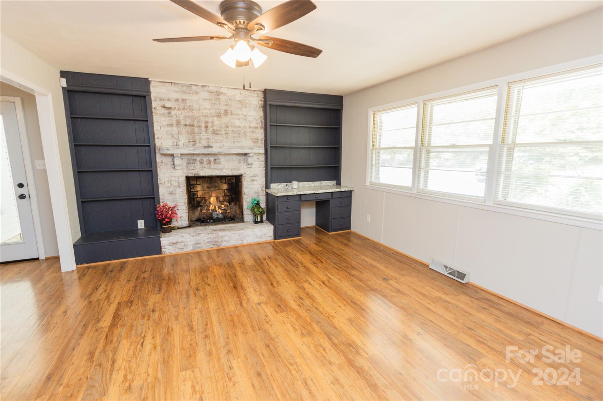 Colonial Heights - Residential