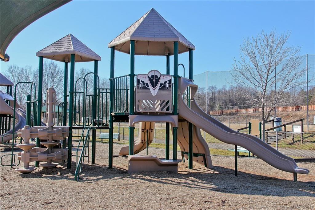 Willow Creek Village - Residential