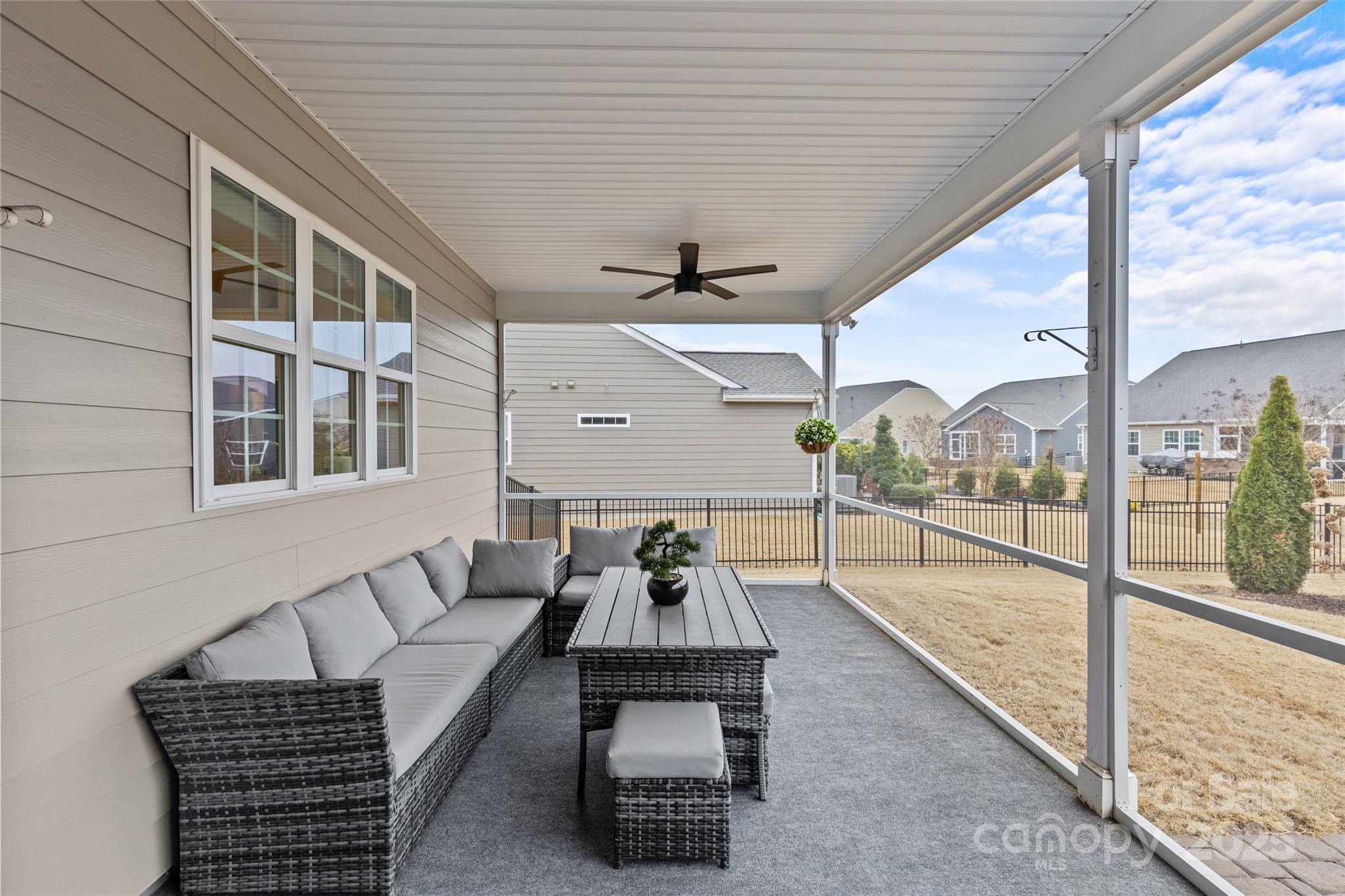 Tree Tops - Residential