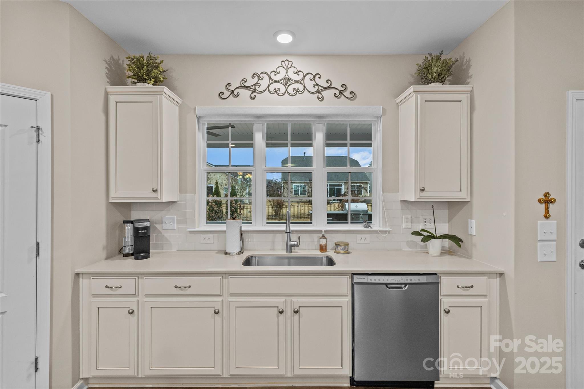 Tree Tops - Residential