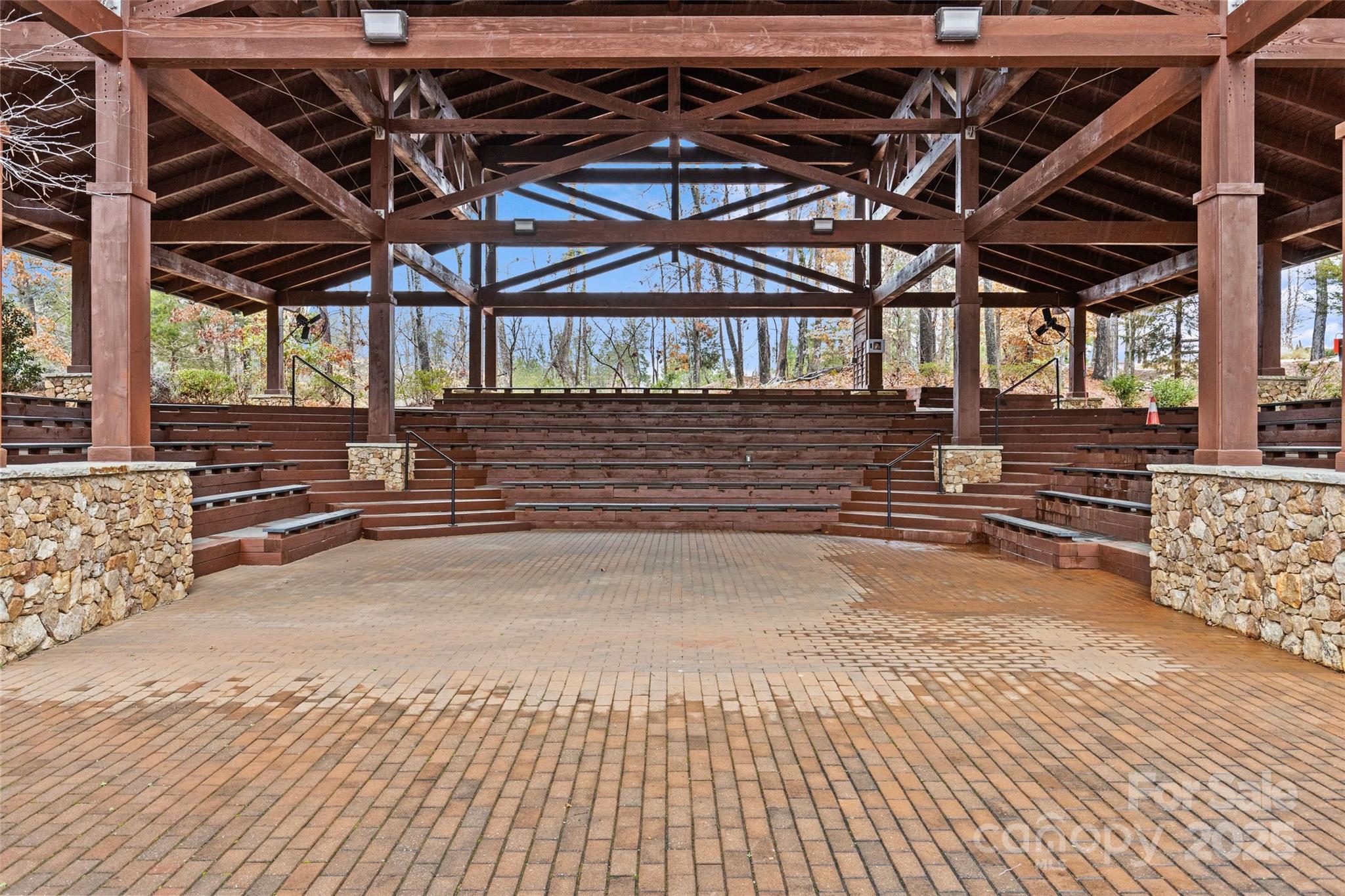 Tree Tops - Residential