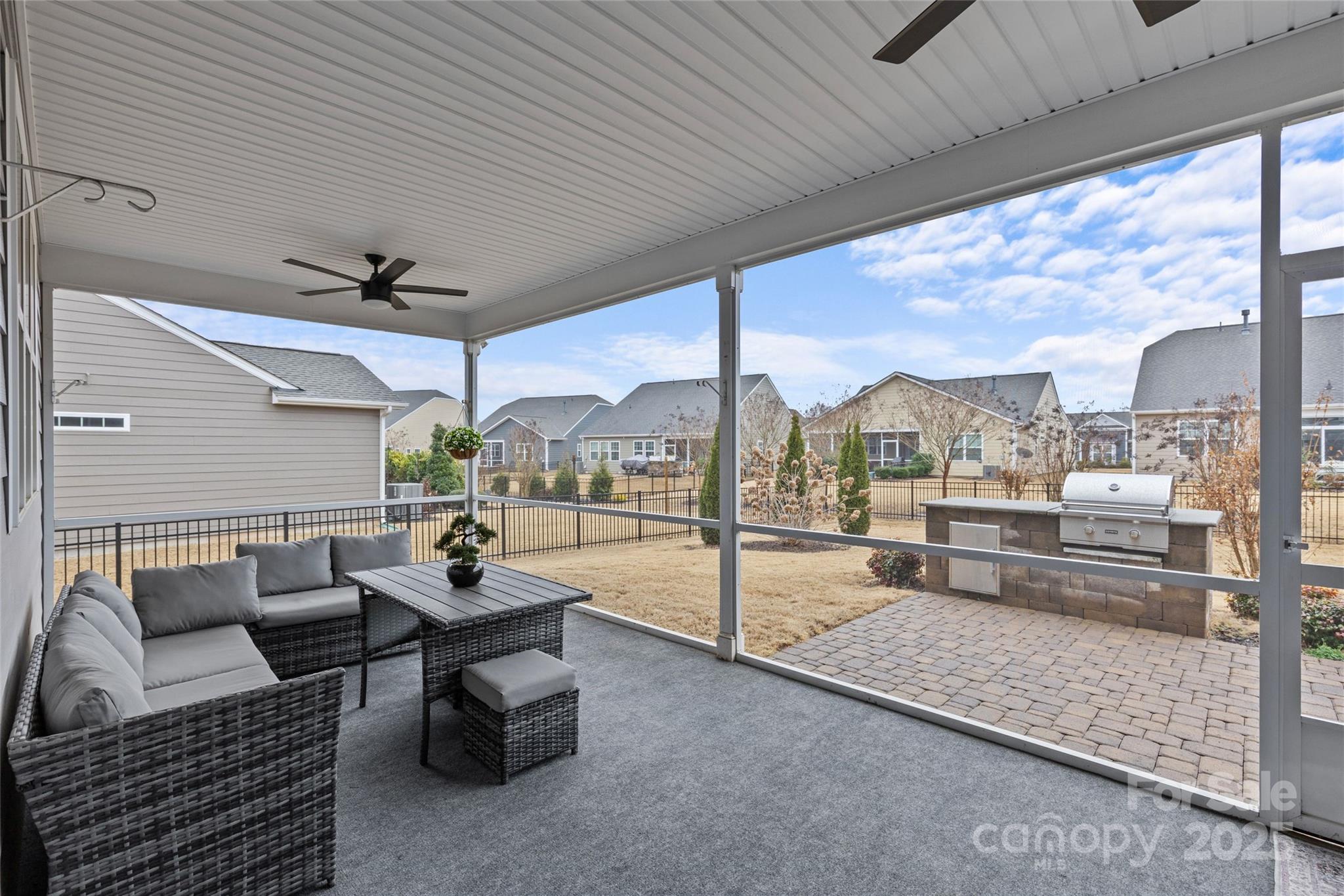 Tree Tops - Residential