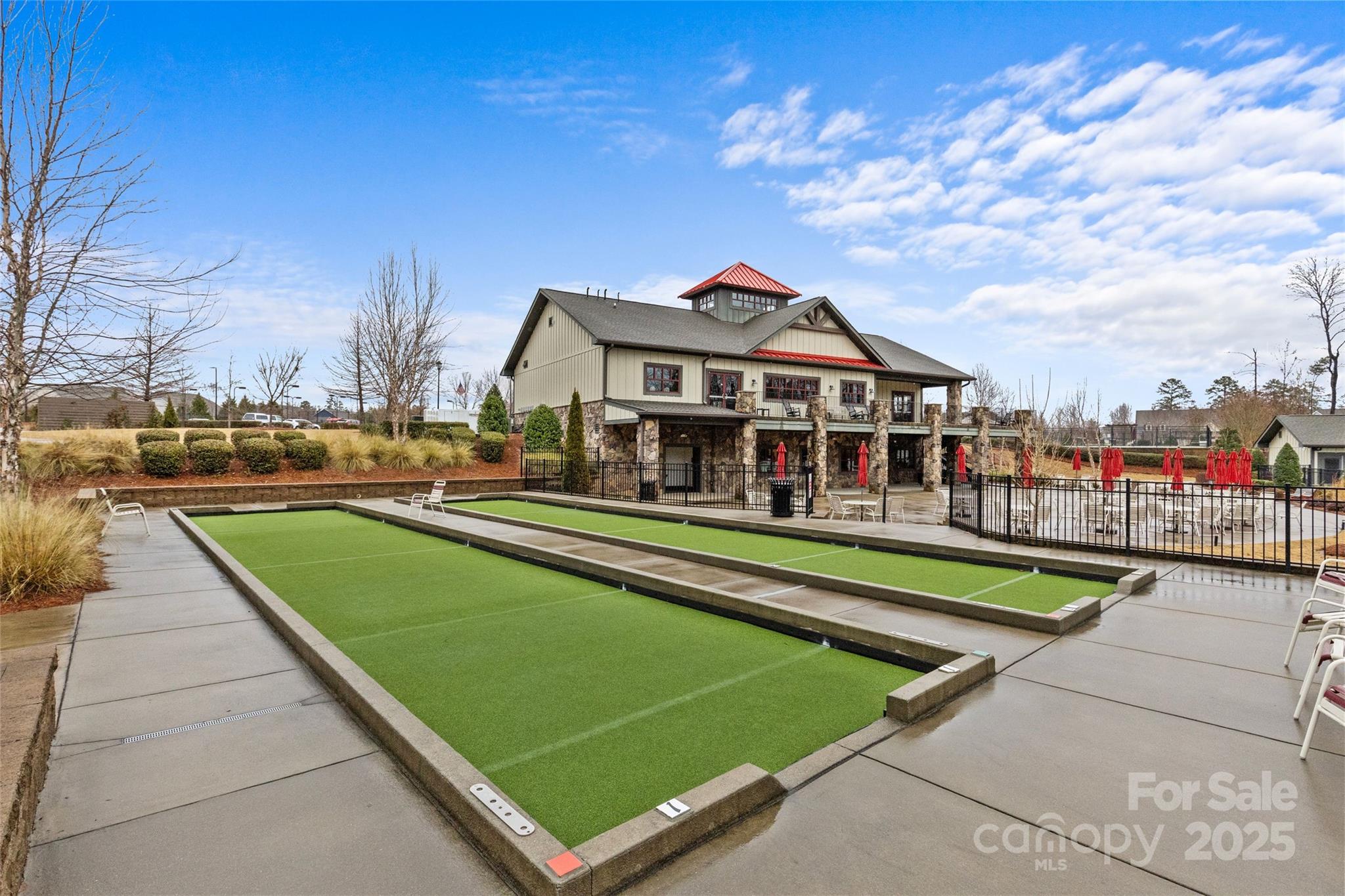 Tree Tops - Residential