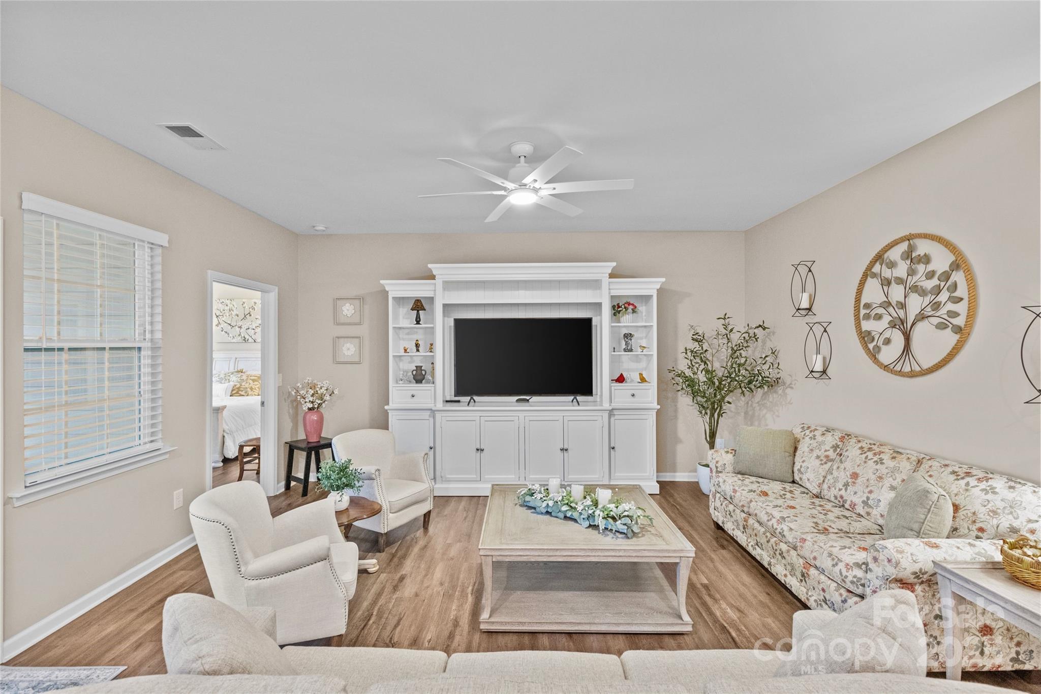 Tree Tops - Residential