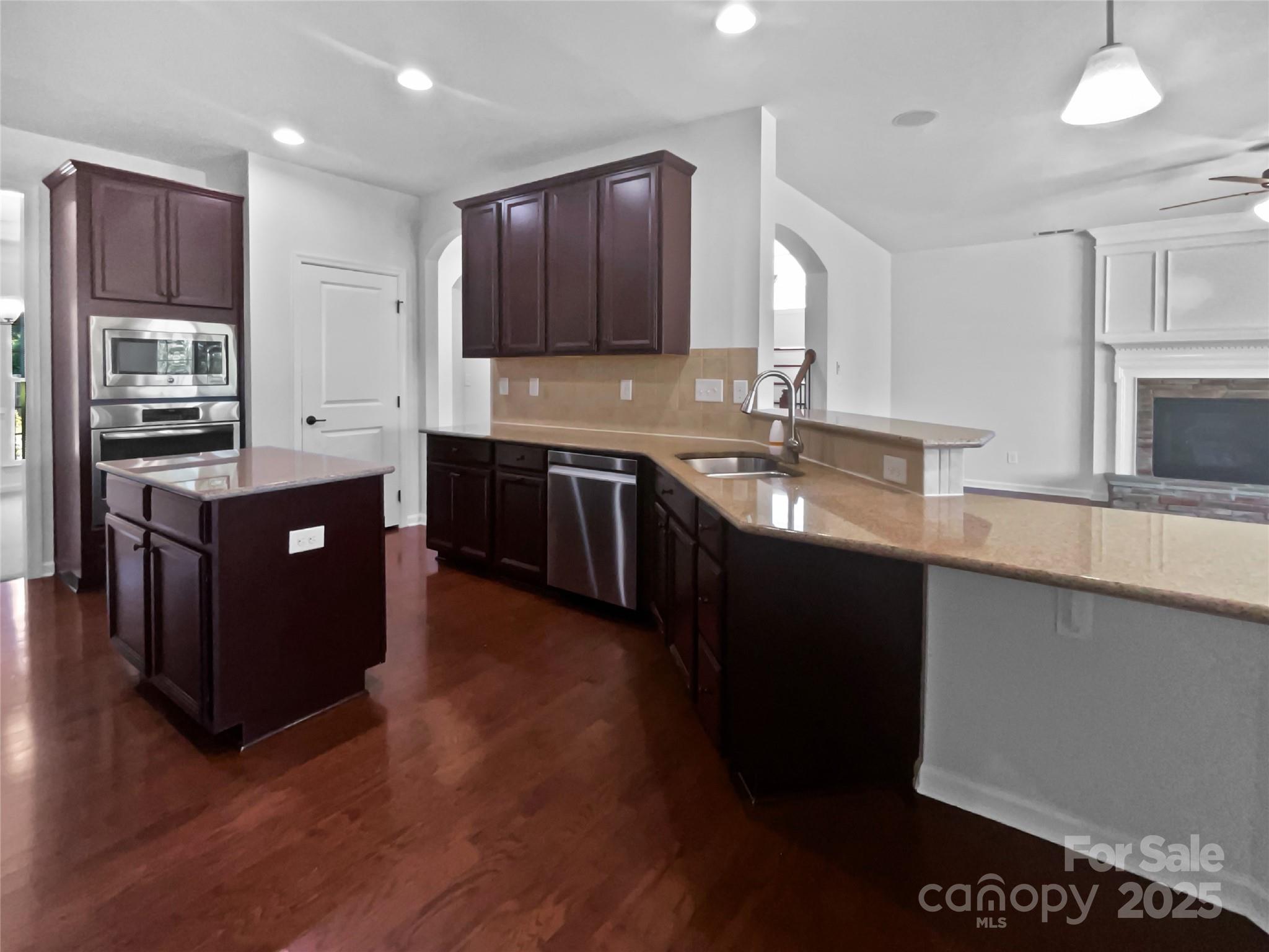 Rosemont - Residential