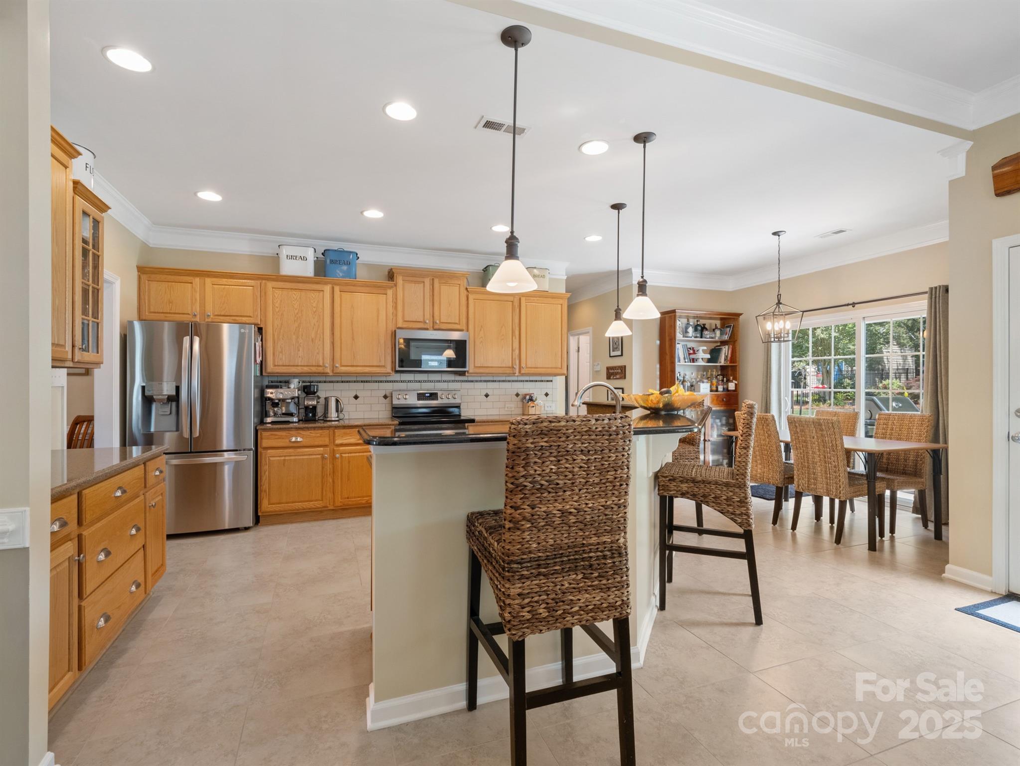 7627 Woodcrest Drive