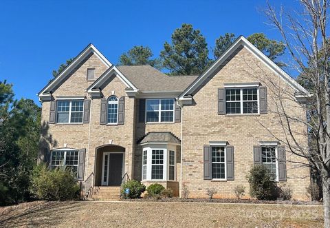 16446 Doves Canyon Lane Charlotte NC 28278
