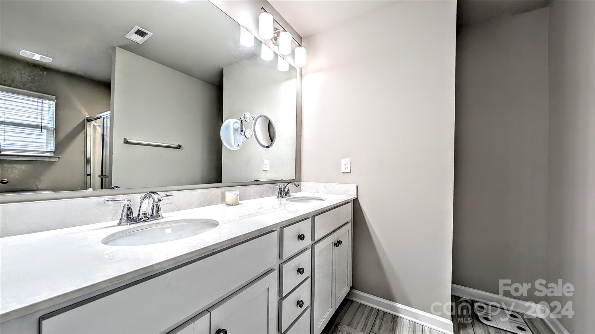 Townes at Kingstree - Residential