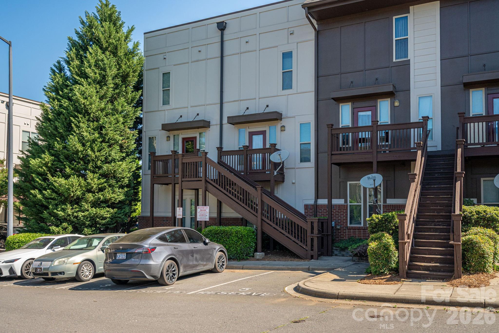 Seigle Point - Residential