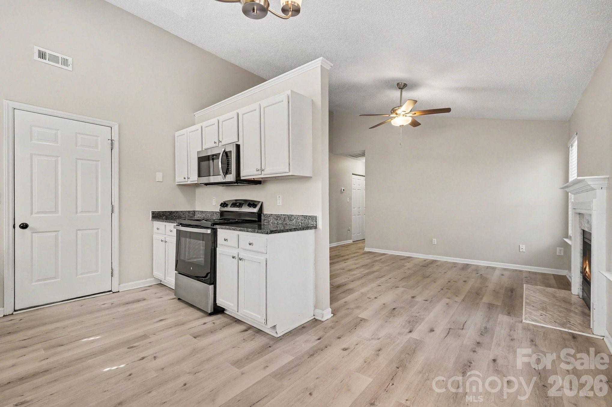 Summit Hills - Residential