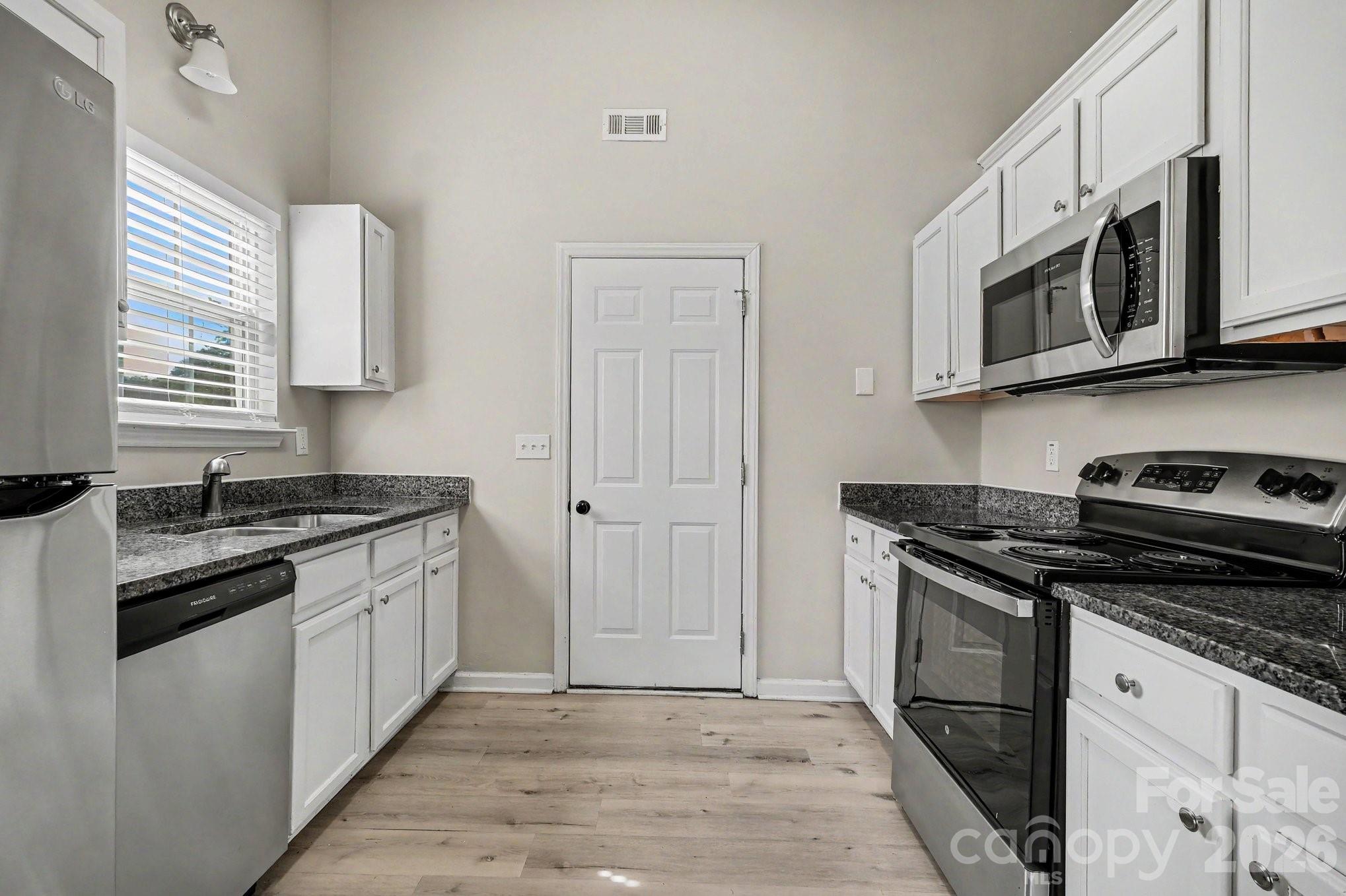 Summit Hills - Residential