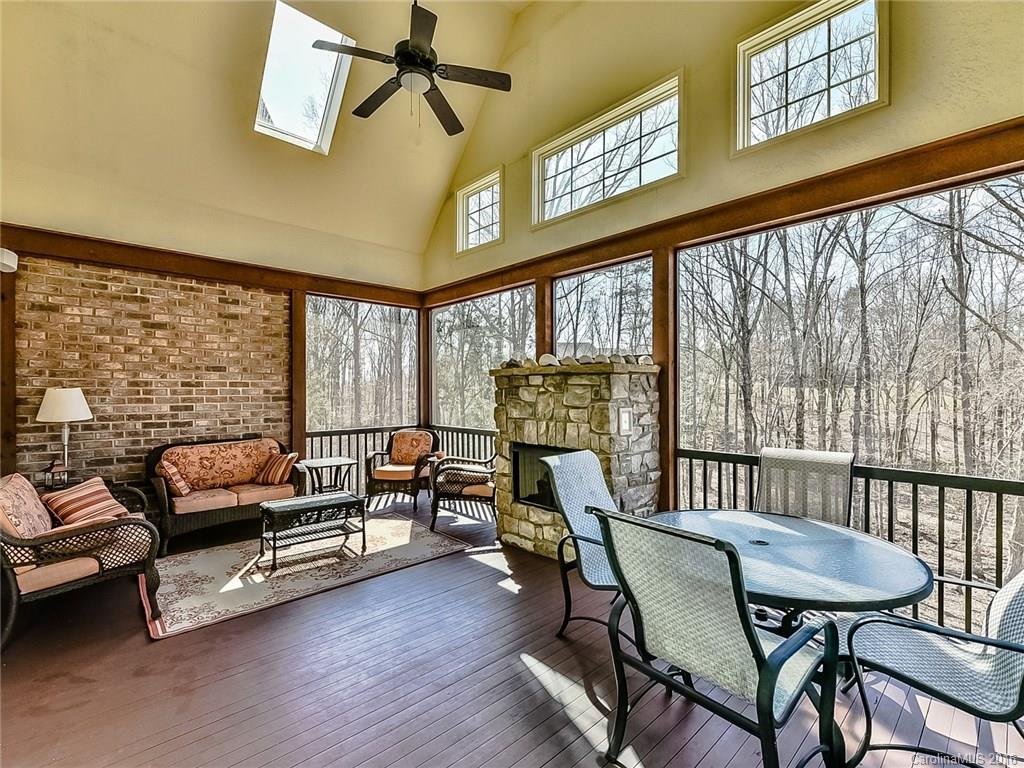 The Retreat At Sunset Ridge - Residential