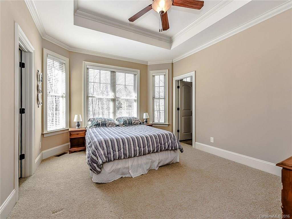 The Retreat At Sunset Ridge - Residential