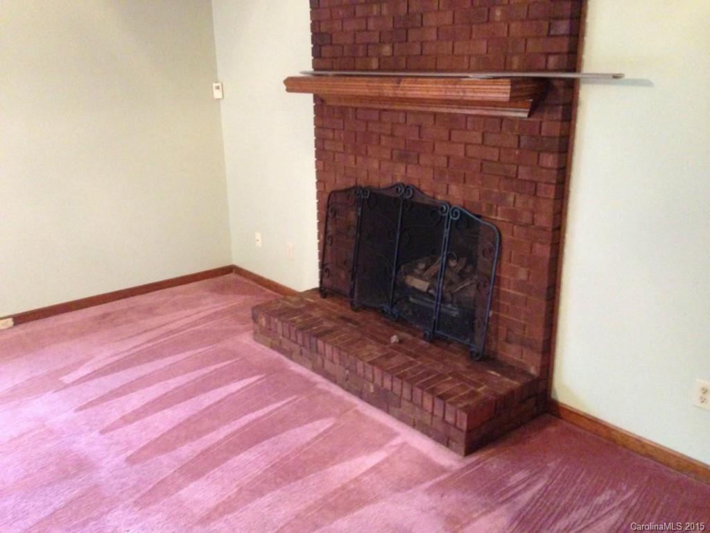 Hunters Pointe - Residential