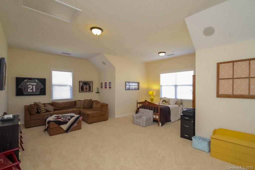 Shelly Woods - Residential