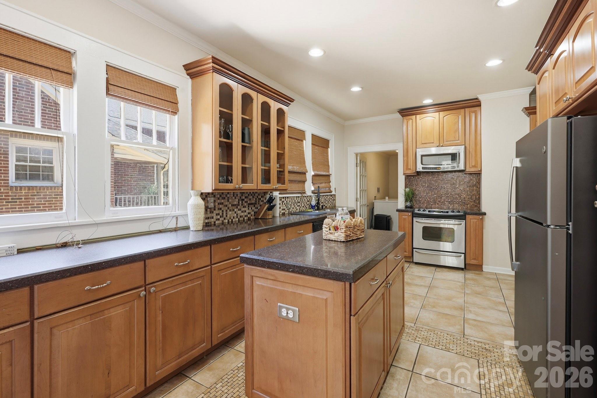 209 Grandin Road