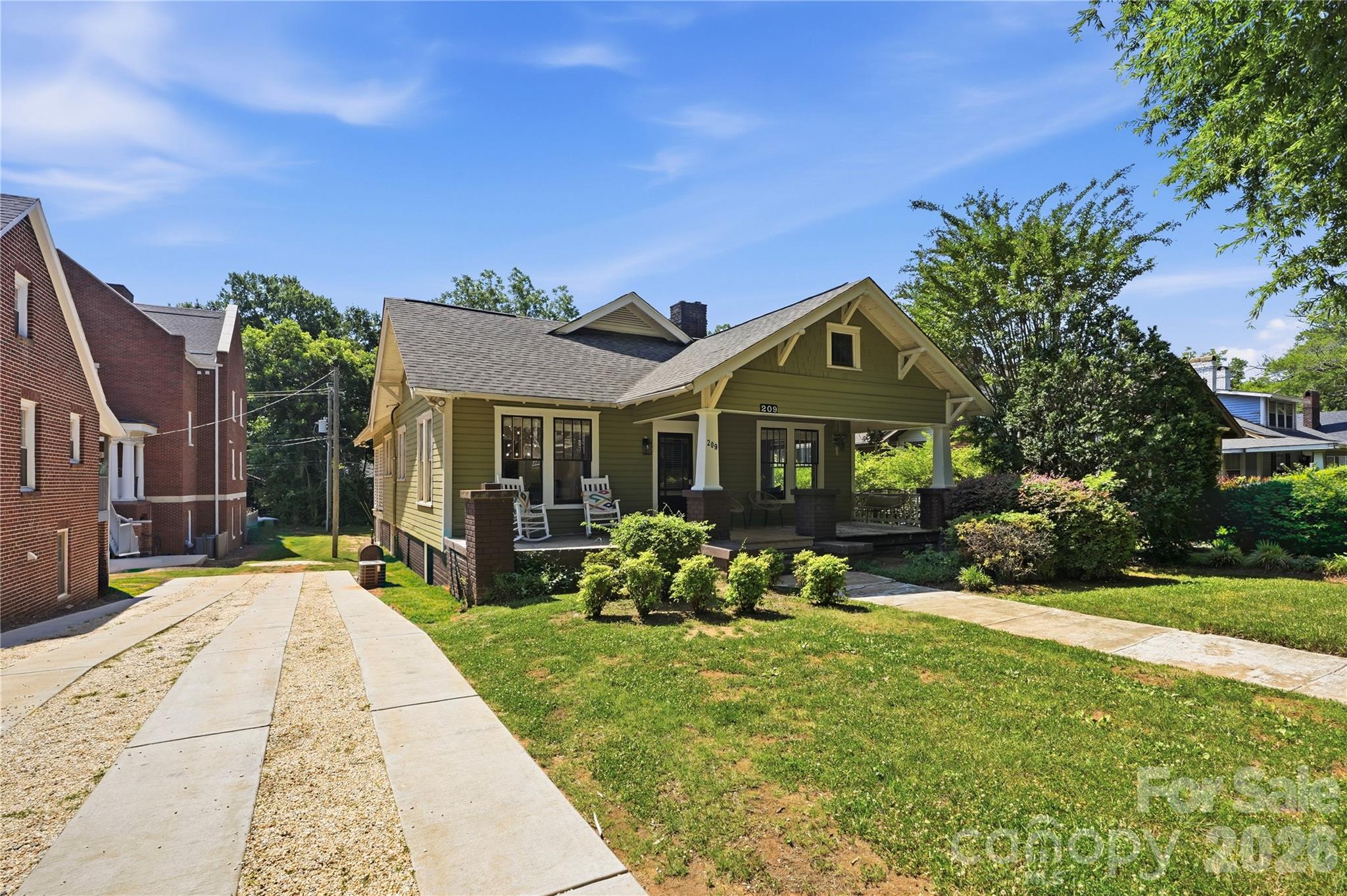 209 Grandin Road
