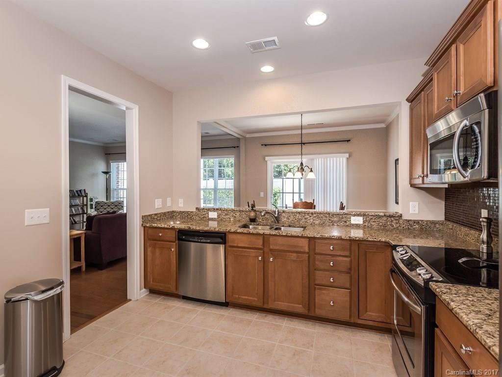 The Enclave at Ardrey Kell - Residential