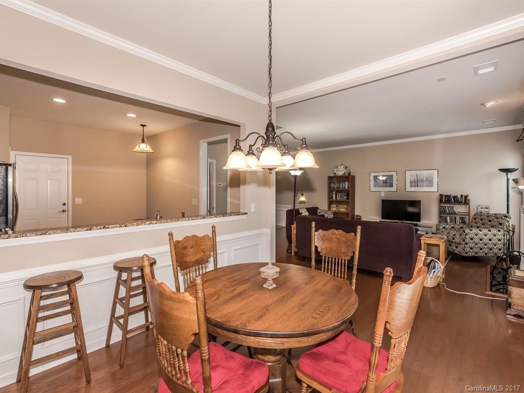 The Enclave at Ardrey Kell - Residential