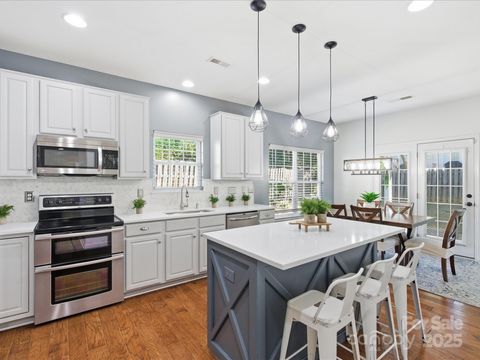 229 Pleasant Grove Lane Mooresville NC 28115