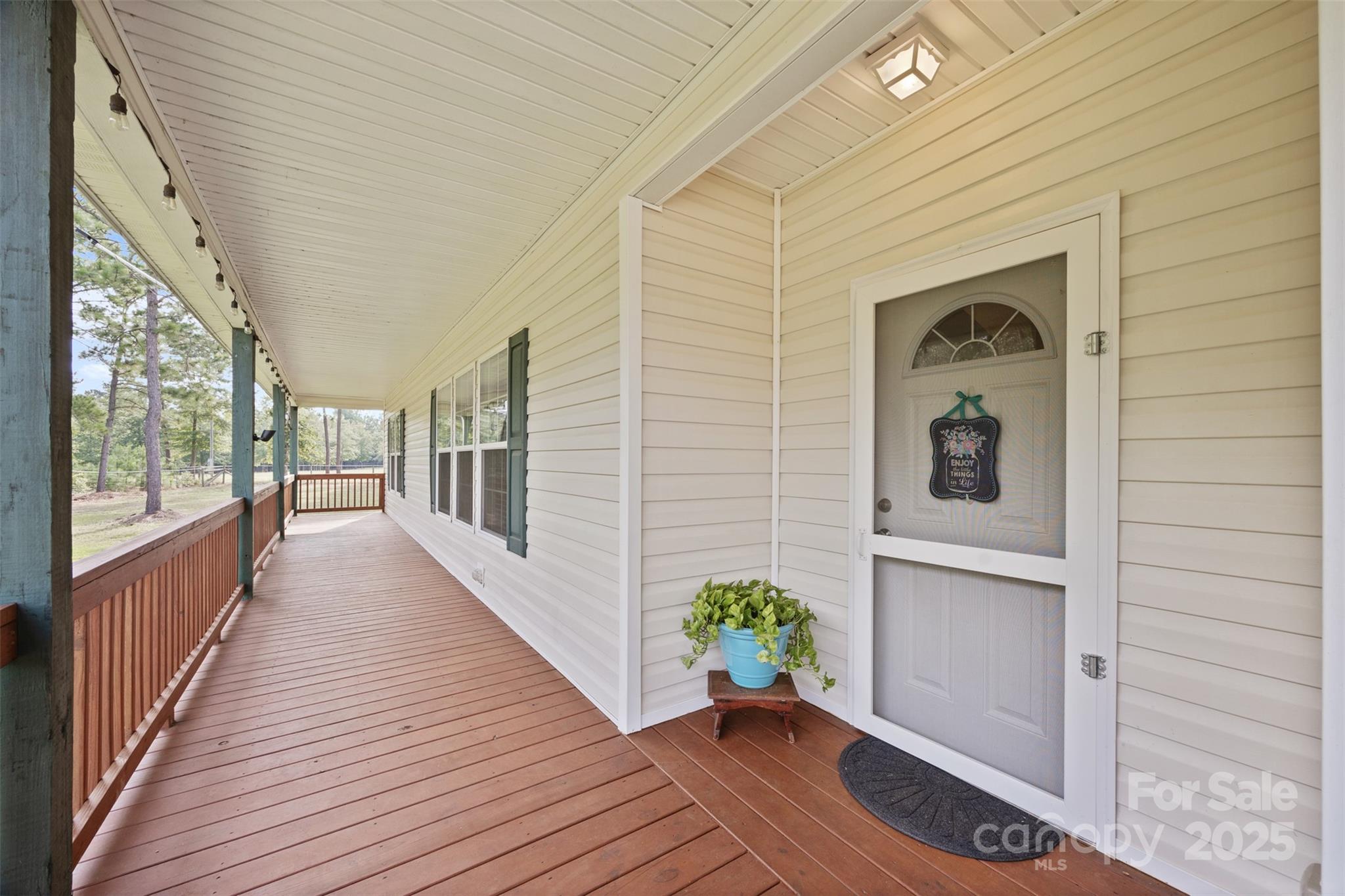 1835 Neely Wingard Road