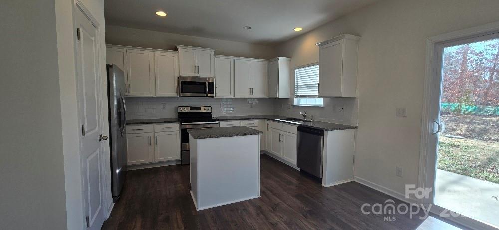 10422 Bradstreet Commons Way