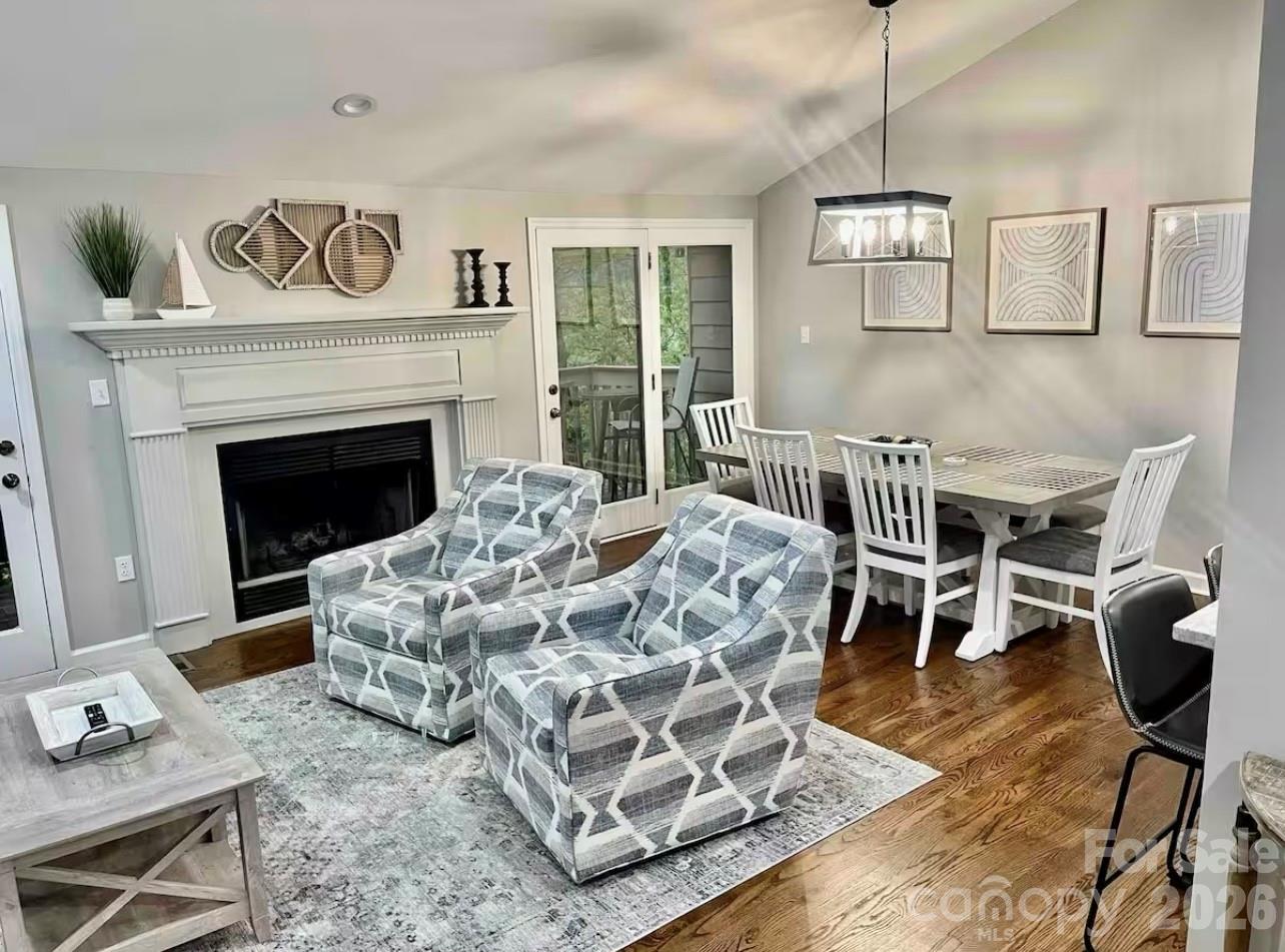 Rumbling Bald on Lake Lure - Residential