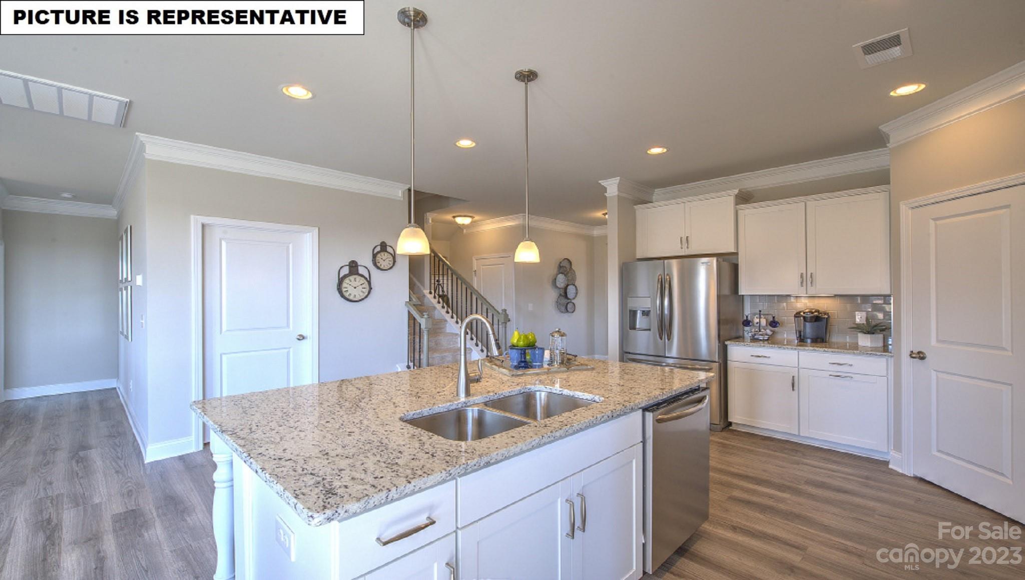 FALLS COVE AT LAKE NORMAN - Residential