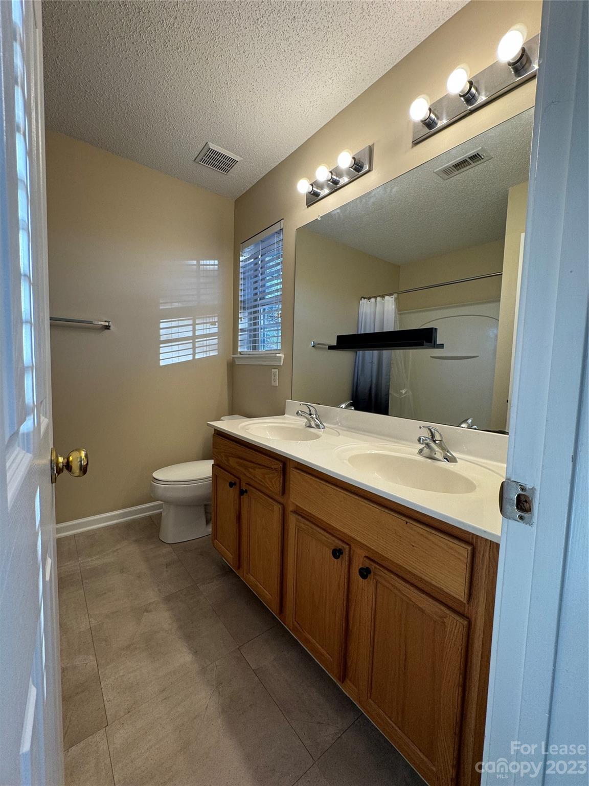 Brookhaven - Residential Lease