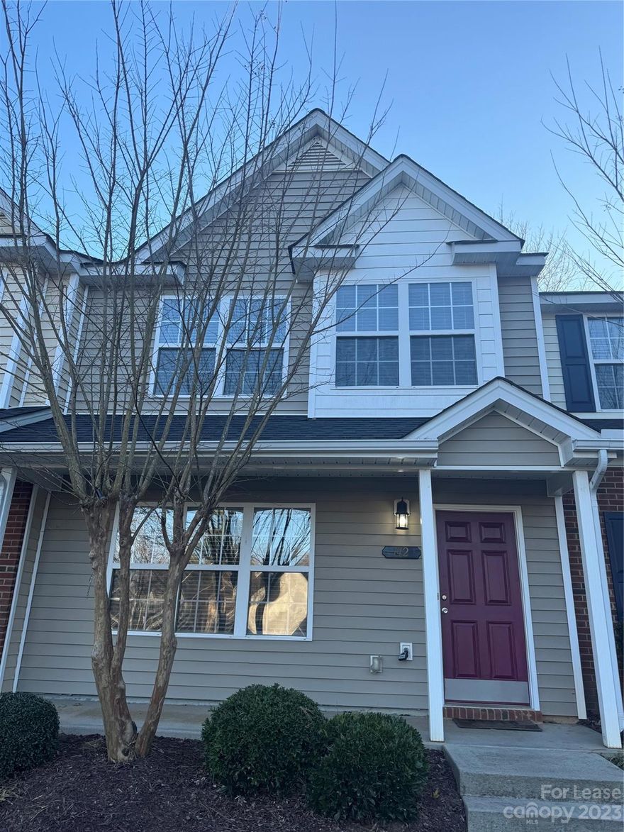 North-East Front door location! Get ready to get impressed by this recently fully renovated townhouse with stainless steel appliances, tile backsplash, granite countertops, stainless steel appliances, fresh carpet, and freshly painted!...too many upgrades to mention them all! Come and see it before it's too late!! Please take note: Only potential tenants with a 640-credit score or above, 1 pet less than 25 Lbs, and absolutely no smokers. There is a $50 NON-refundable application fee per applicant (LA owned property)