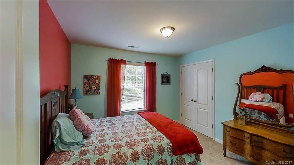 Almond Glen - Residential