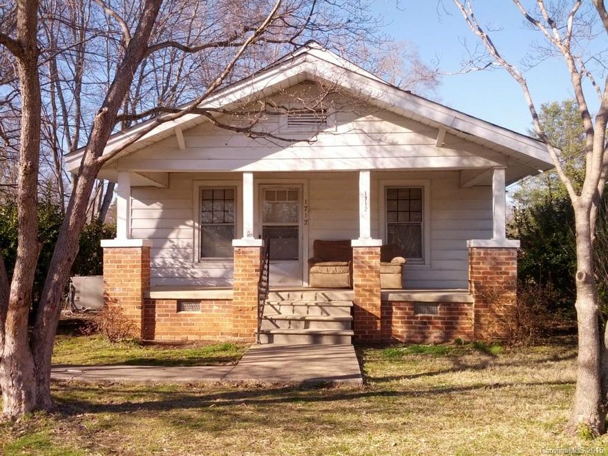 Cute 2 bed /1 Bath house. Nice large backyard. 7 year old HVAC. 2 year old storm windows.