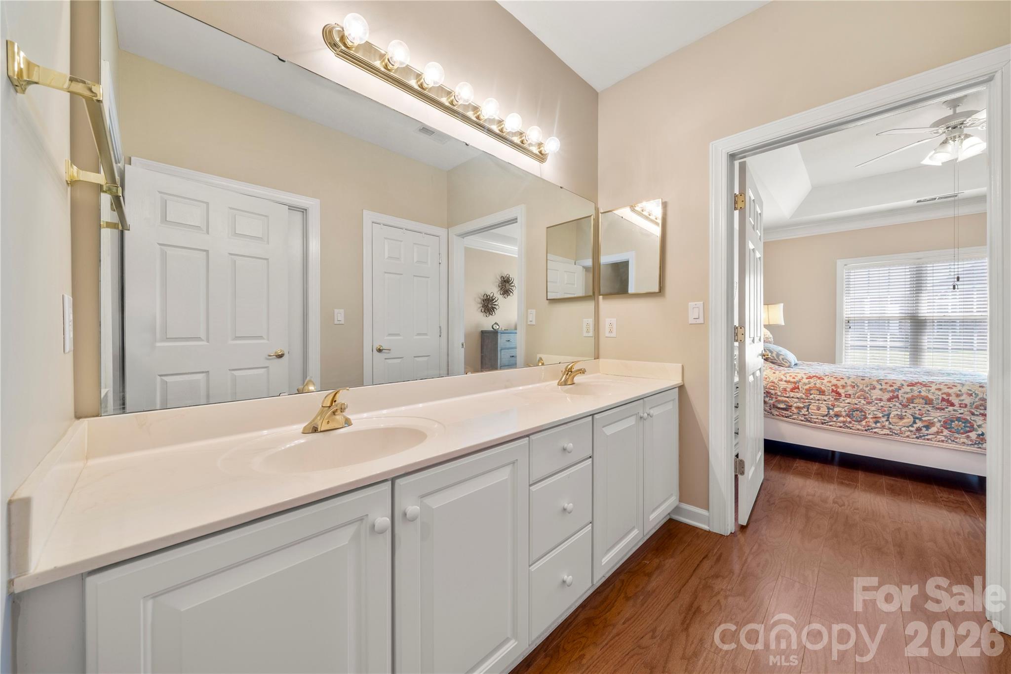 Windsor Oaks - Residential