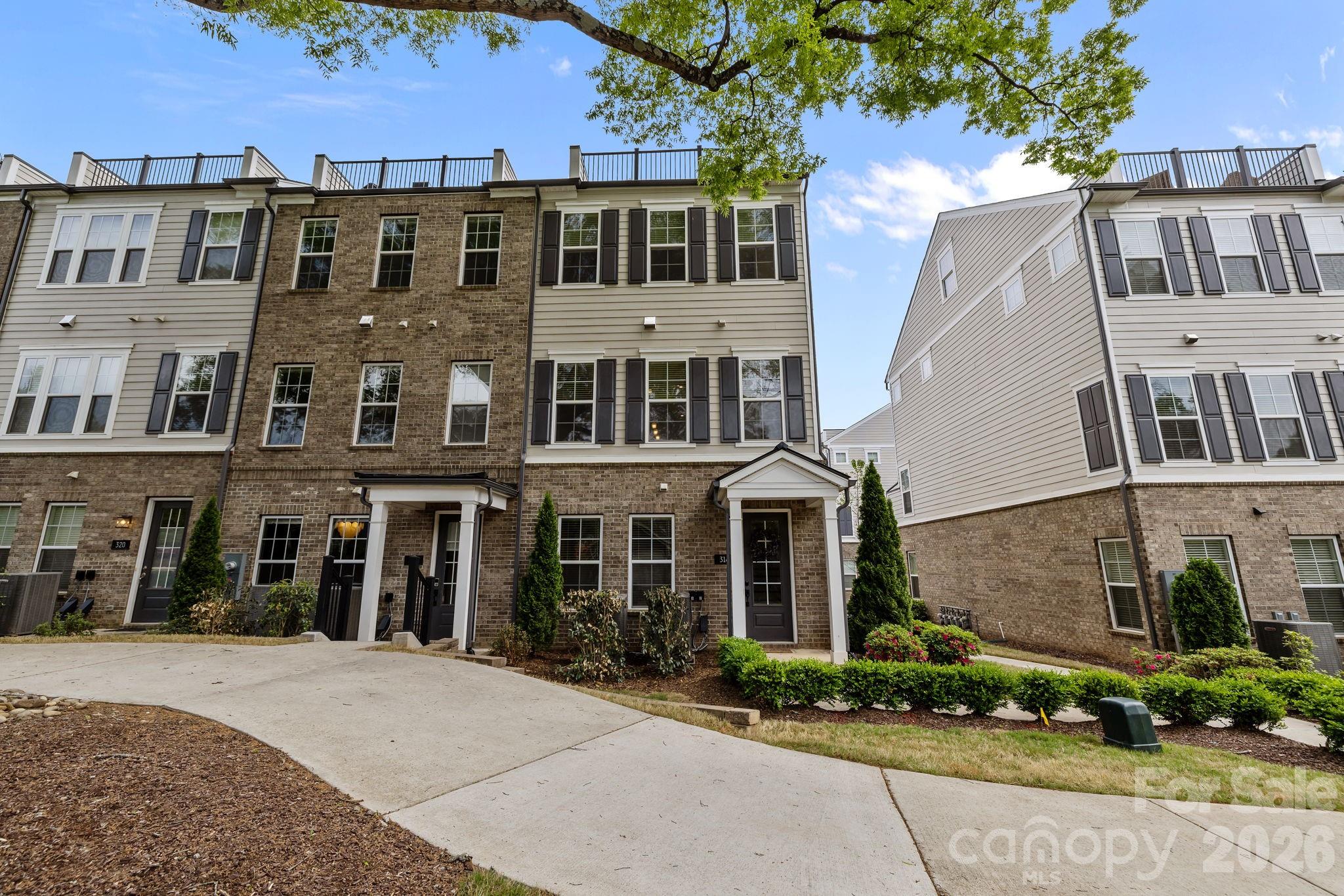 Elizabeth Glen - Residential